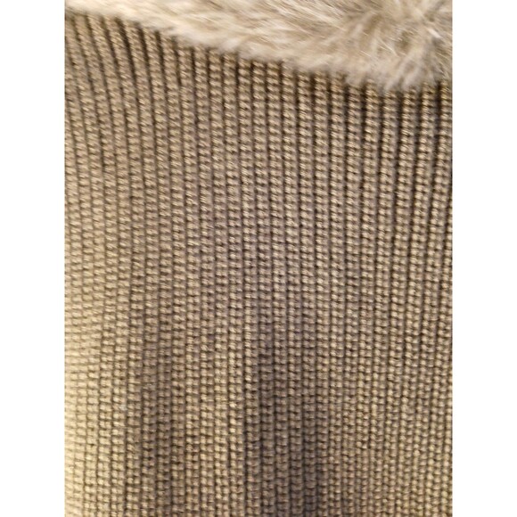 Maurices Womens Gray Faux Fur Vest/ Knit Backing Xlarge NEW VERY NICE - Picture 7 of 16